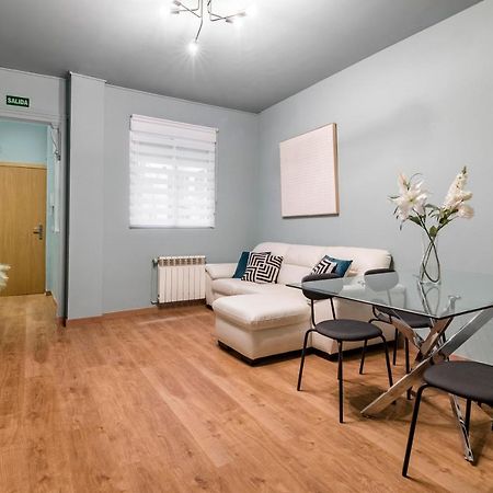 Beautiful Room In Heart Of Madrid Buitenkant foto